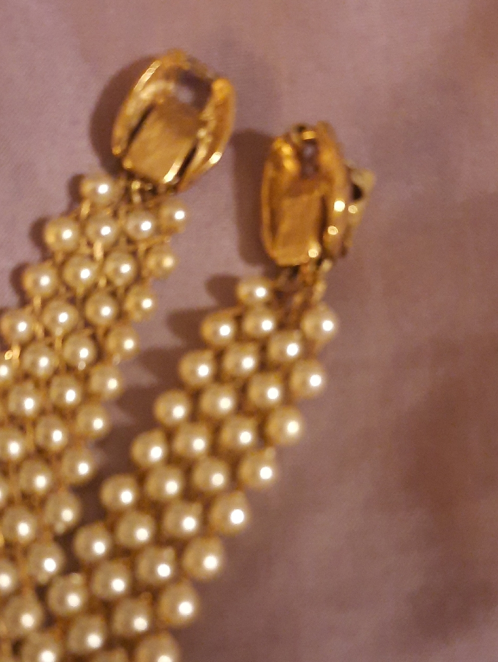 Vintage three row woven lattice mesh Pearl neclace - Picture 3 of 4